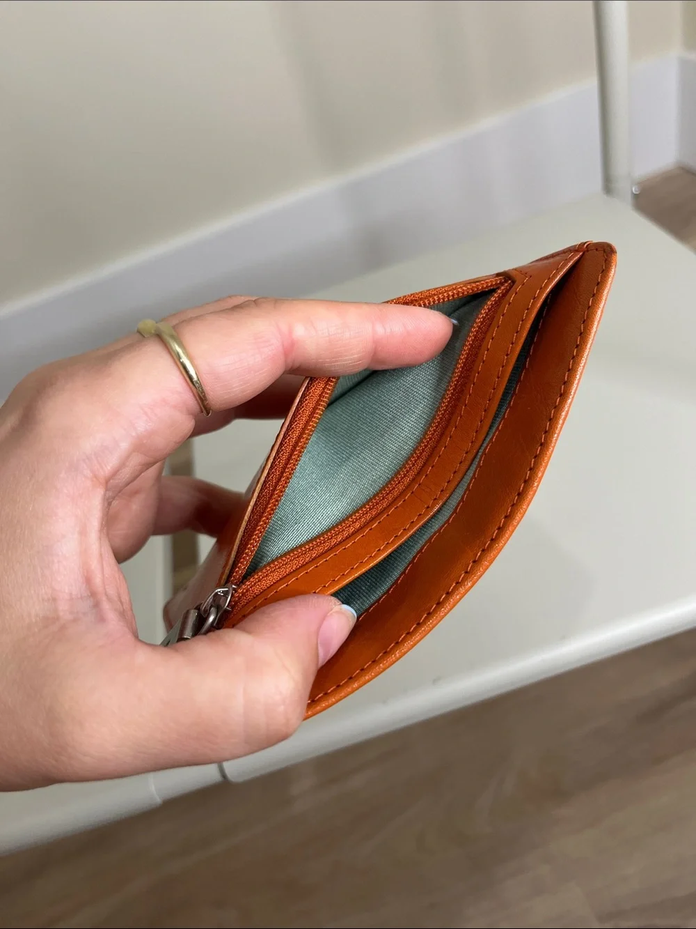 HOBO pull edges compact